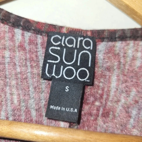 Clara Sun Woo Red Black Animal Print V Neck Long Sleeve Top Size Small - Picture 4 of 5